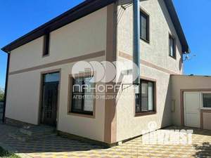 Дом 150м², 2-этажный, участок 10 сот.  