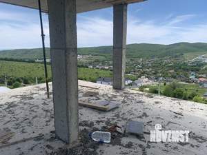 Дом 200м&sup2;, 2-этажный, участок 5 сот.  