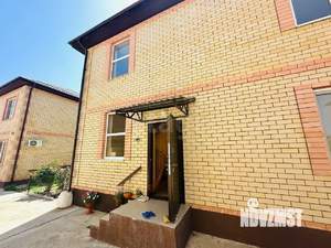 Таунхаус 71м&sup2;, 2-этажный, участок 1 сот.  