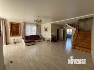 Дом 150м², 2-этажный, участок 3 сот.  