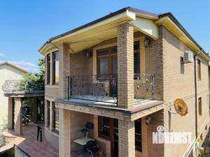 Дом 650м², 2-этажный, участок 6 сот.  