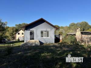 Дом 103м&sup2;, 1-этажный, участок 8 сот.  