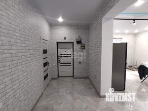 Дом 200м&sup2;, 2-этажный, участок 6 сот.  