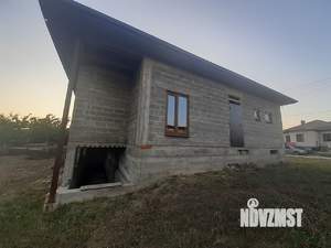 Дом 210м², 2-этажный, участок 10 сот.  