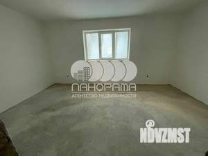 Таунхаус 200м², 2-этажный, участок 1 сот.  