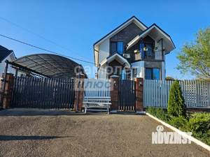 Дом 135м&sup2;, 2-этажный, участок 8 сот.  