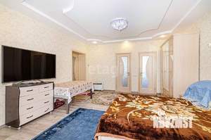 Дом 328м&sup2;, 3-этажный, участок 10 сот.  