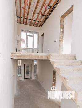 Дом 218м&sup2;, 2-этажный, участок 6 сот.  