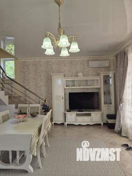 Дом 163м&sup2;, 2-этажный, участок 5 сот.  