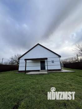 Дом 105м&sup2;, 1-этажный, участок 6 сот.  