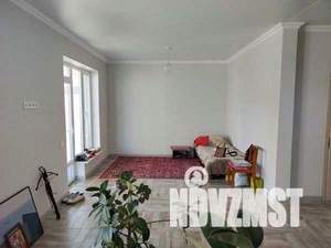 Дом 123м&sup2;, 2-этажный, участок 3 сот.  