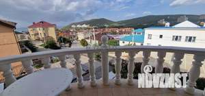 Дом 738м&sup2;, 3-этажный, участок 10 сот.  