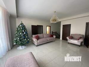 Дом 485м², 2-этажный, участок 6 сот.  