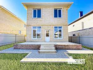 Дом 172м&sup2;, 2-этажный, участок 4 сот.  