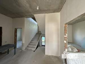 Дом 320м², 2-этажный, участок 4 сот.  