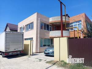 Дом 240м&sup2;, 2-этажный, участок 5 сот.  