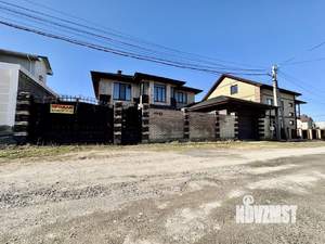 Дом 260м&sup2;, 2-этажный, участок 7 сот.  