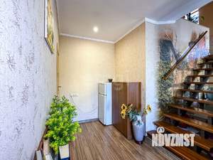 Дом 144м&sup2;, 2-этажный, участок 4 сот.  