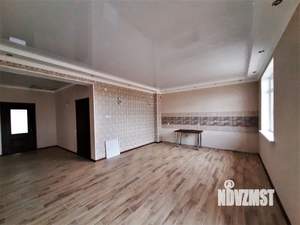 Дом 251м², 2-этажный, участок 10 сот.  