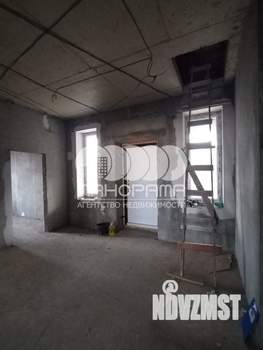 Дом 180м², 2-этажный, участок 7 сот.  