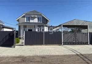 Дом 175м&sup2;, 2-этажный, участок 7 сот.  