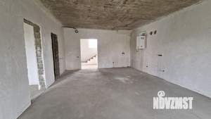 Дом 164м&sup2;, 2-этажный, участок 4 сот.  