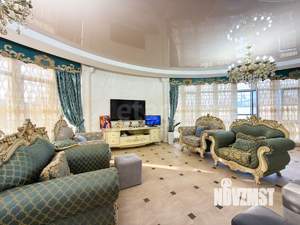 Дом 276м&sup2;, 2-этажный, участок 6 сот.  