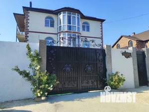 Дом 563м², 2-этажный, участок 8 сот.  