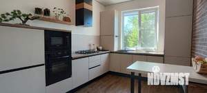 Дом 115м&sup2;, 1-этажный, участок 8 сот.  