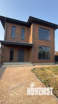 Дом 160м&sup2;, 2-этажный, участок 5 сот.  