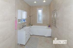 Дом 250м², 2-этажный, участок 7 сот.  
