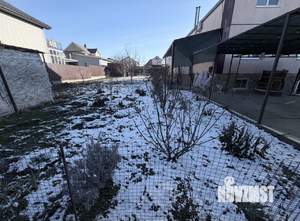 Дом 240м&sup2;, 3-этажный, участок 8 сот.  