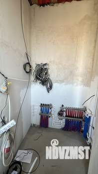 Дом 240м&sup2;, 1-этажный, участок 6 сот.  