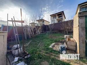 Дом 255м&sup2;, 3-этажный, участок 6 сот.  