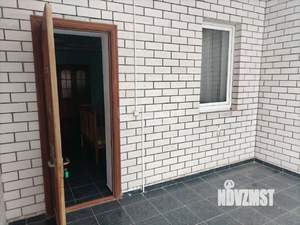 Дом 215м&sup2;, 2-этажный, участок 814 сот.  