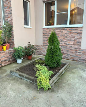 Дом 197м&sup2;, 2-этажный, участок 4 сот.  