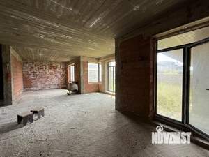 Дом 260м&sup2;, 2-этажный, участок 7 сот.  