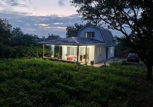 Дом 60м&sup2;, 2-этажный, участок 5 сот.  