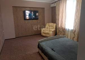 Дом 130м², 2-этажный, участок 8 сот.  