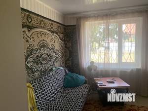 Дом 77м&sup2;, 2-этажный, участок 8 сот.  