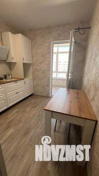 1-к квартира, посуточно, 40м2, 12/16 этаж