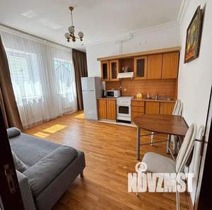 1-к квартира, посуточно, 45м2, 2/5 этаж