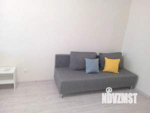 1-к квартира, посуточно, 34м2, 8/16 этаж