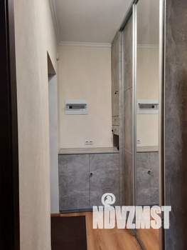 Студия квартира, посуточно, 30м2, 1/3 этаж