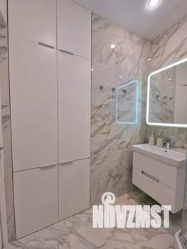 1-к квартира, посуточно, 40м2, 9/9 этаж