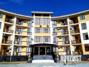 1-к квартира, посуточно, 50м2, 1/1 этаж