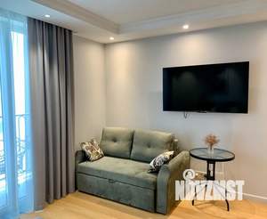 Студия квартира, посуточно, 35м2, 3/7 этаж