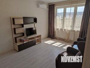 1-к квартира, посуточно, 37м2, 1/1 этаж