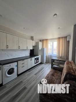 1-к квартира, посуточно, 38м2, 2/13 этаж