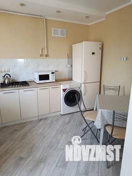 2-к квартира, посуточно, 70м2, 1/2 этаж
